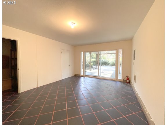 58522 Jackie Road Bandon, OR 97411 - Photo 11 of 26 Gallery Image 11