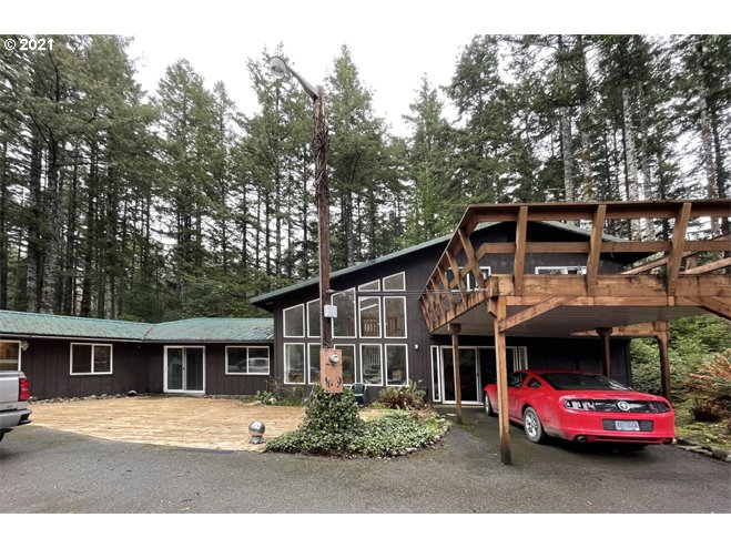 58522 Jackie Road Bandon, OR 97411 - Photo 3 of 26 Gallery Image 3