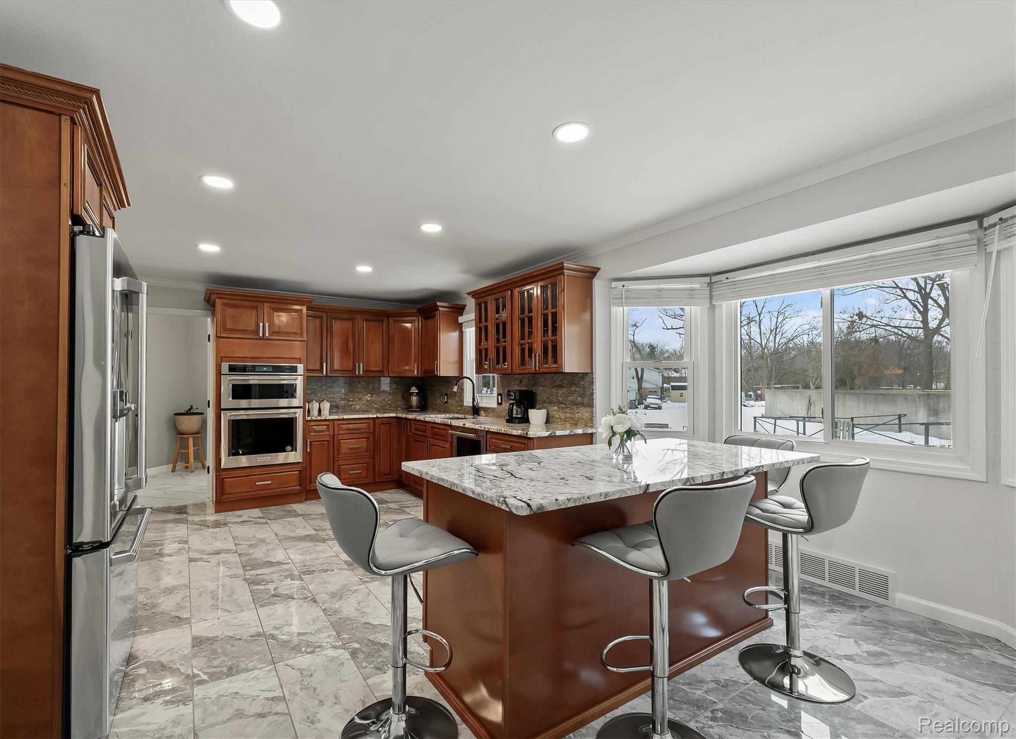 15500 Millar Road Clinton Township, MI 48036 - Photo 7 of 23 15-Millar-7.jpg