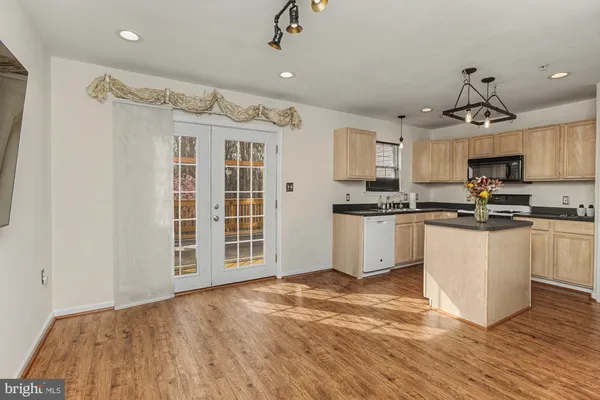 $349,000 | 215 Carolstowne Road, Reisterstown, MD 21136