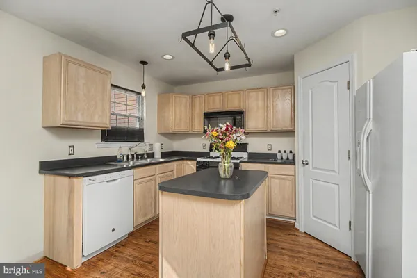 $349,000 | 215 Carolstowne Road, Reisterstown, MD 21136