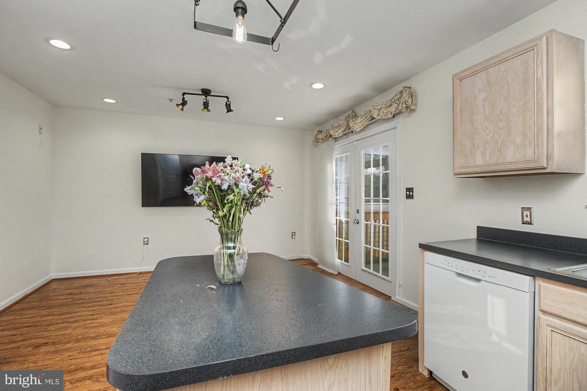 215 Carolstowne Road Reisterstown, MD 21136 - Photo 18 of 49