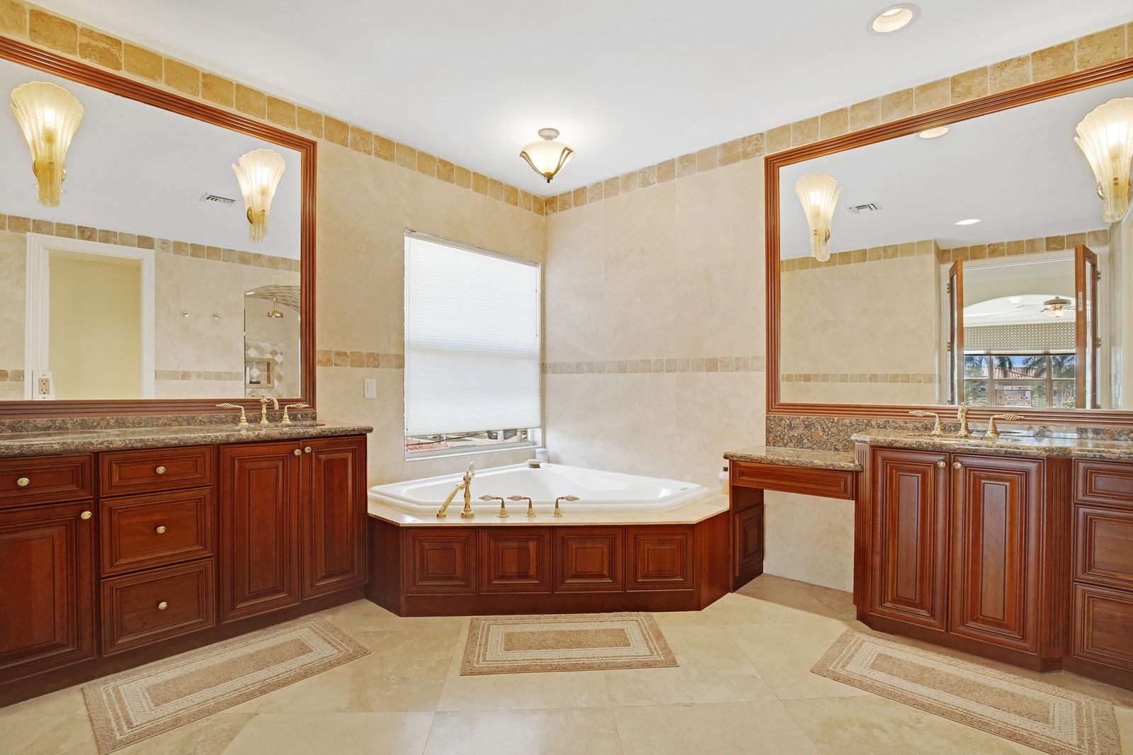 800 Northeast 71st Street Boca Raton, FL 33487 - Photo 21 of 34 19_Image-17_mls
