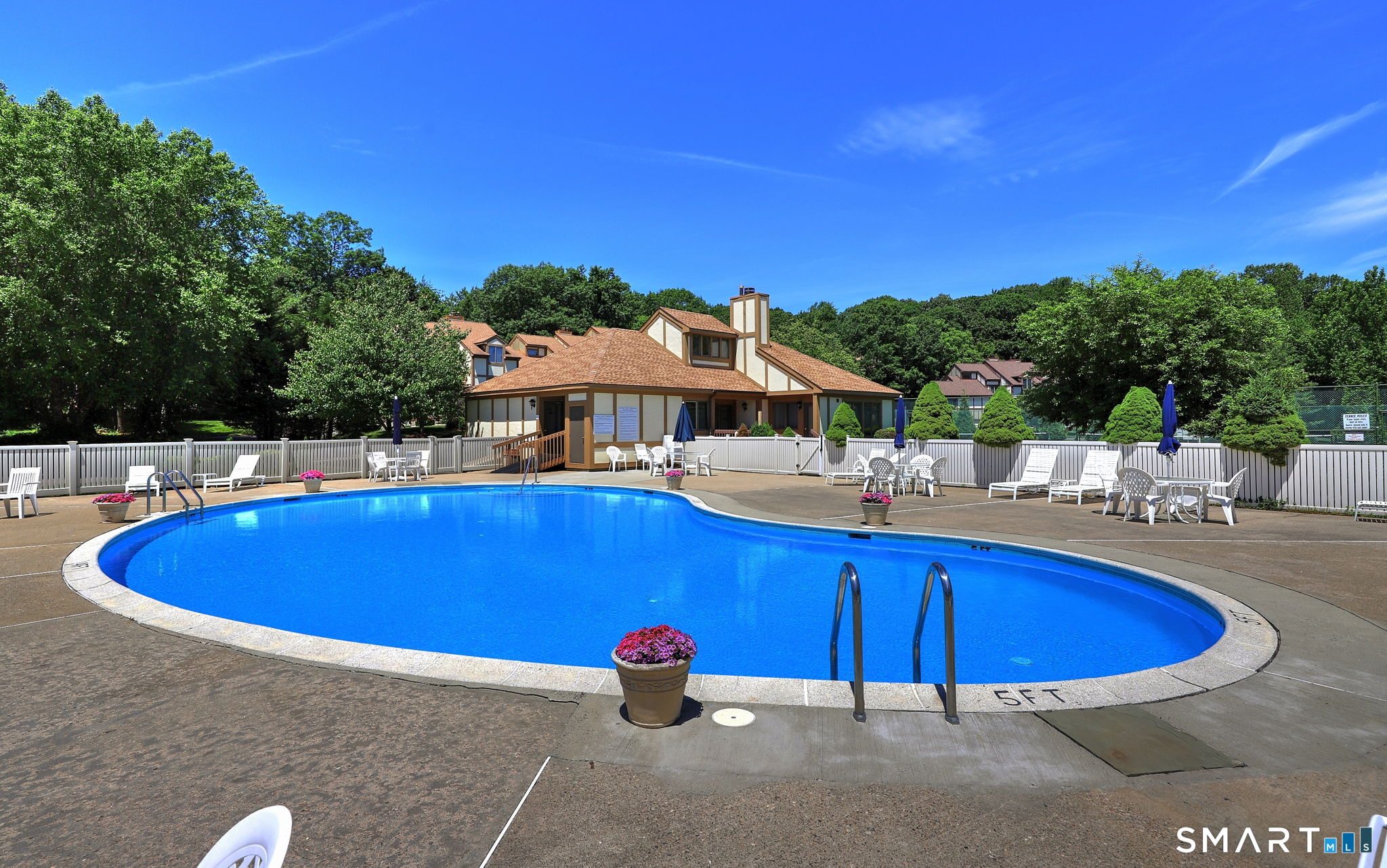 690 Forest Road, Unit 482 West Haven, CT 06516 - Photo 38 of 39 Gallery Image 38