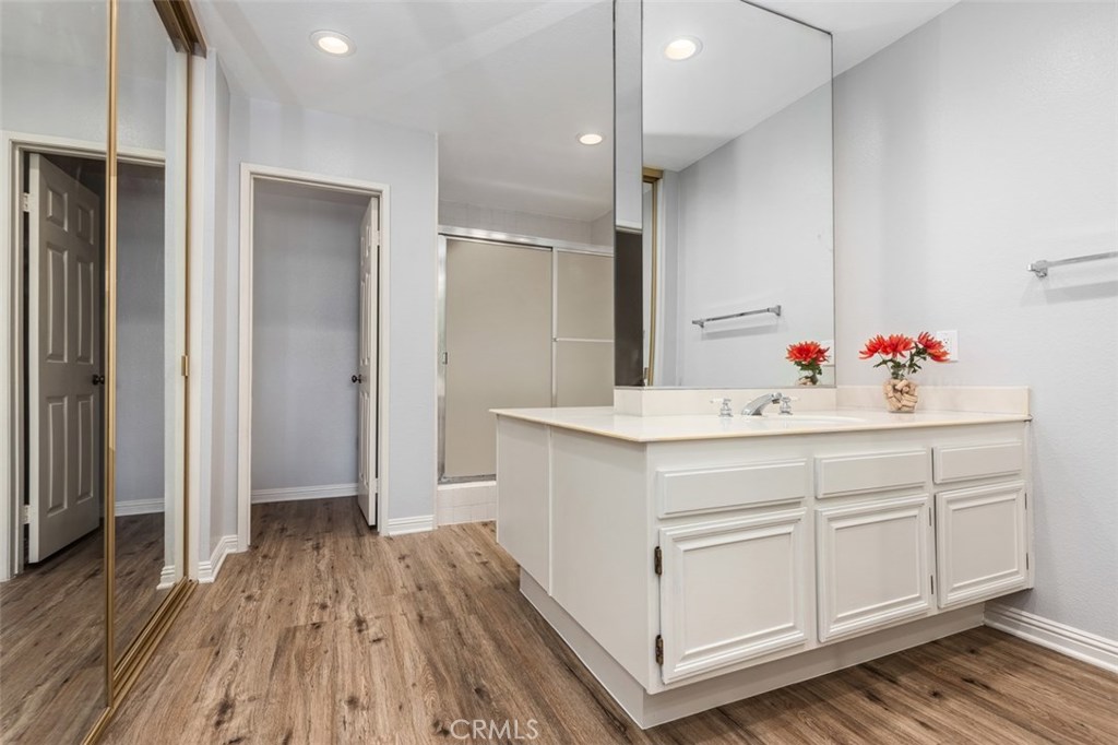 16 Rainbow Ridge, Unit 40 Irvine, CA 92603 - Photo 27 of 49 Ample dressing area for two