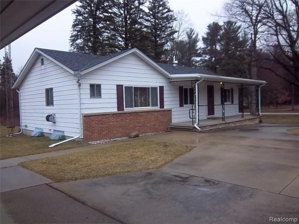 6137 North Gale Road Davison, MI 48423 - Photo 1 of 16 Gale rd 3-30-2019 030.JPG