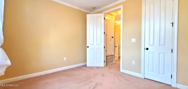 $1,875 | 185 St Jude Street, Unit 12, Biloxi, MS 39530
