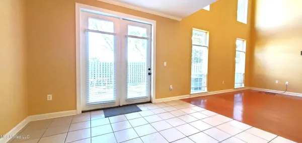 $1,875 | 185 St Jude Street, Unit 12, Biloxi, MS 39530