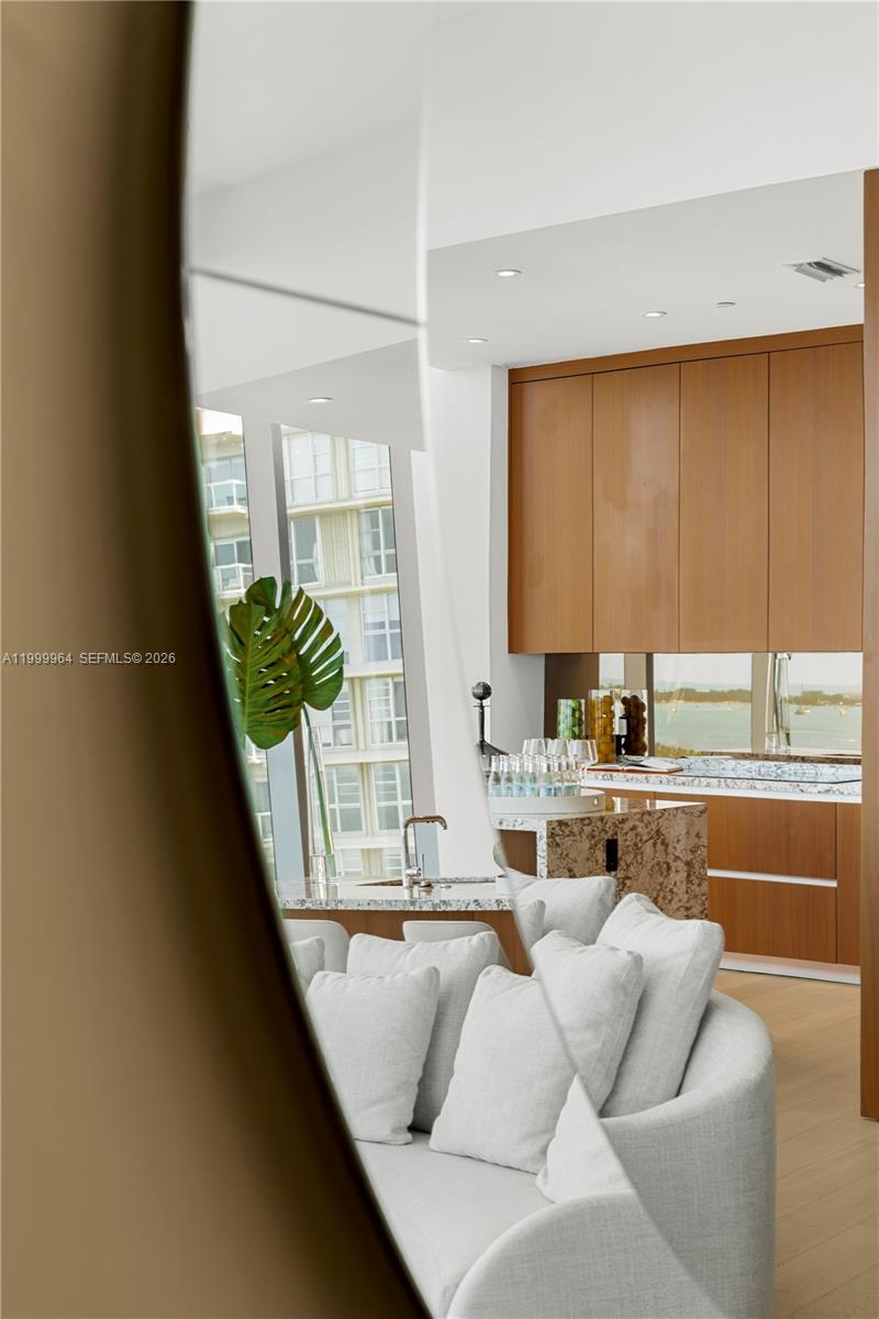 175 Southeast 25th Road, Unit 1501 Miami, FL 33129 - Photo 20 of 43