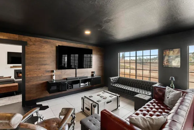 $1,500,000 | 9309 Hillside Drive, Spring Valley, CA 91977