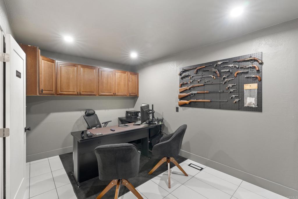 9309 Hillside Drive Spring Valley, CA 91977 - Photo 31 of 64 a work place with furniture and wooden floor