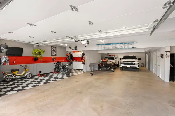 $1,425,000 | 9309 Hillside Drive, Spring Valley, CA 91977