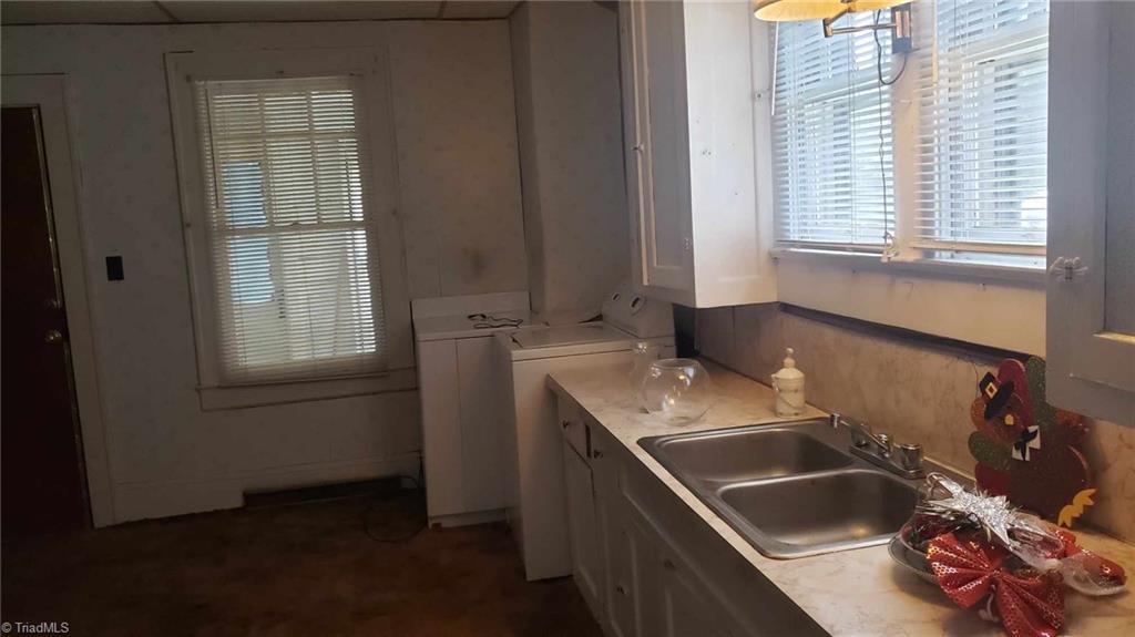 205 Cedar Lodge Road Thomasville, NC 27360 - Photo 16 of 22 Gallery Image 16