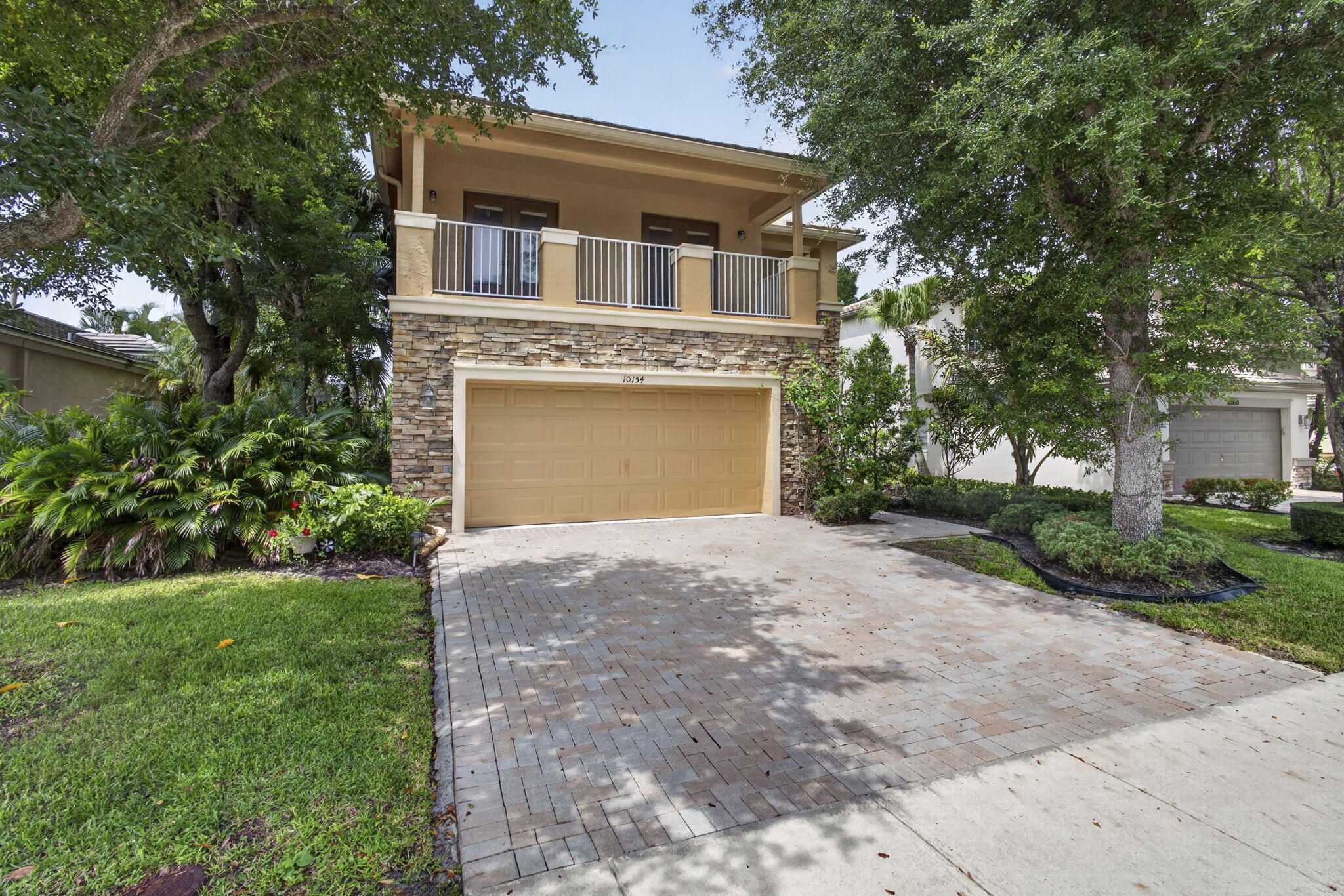 10154 Clubhouse Turn Road Lake Worth, FL 33449 - Photo 1 of 75 3-web-or-mls-BS1A3864