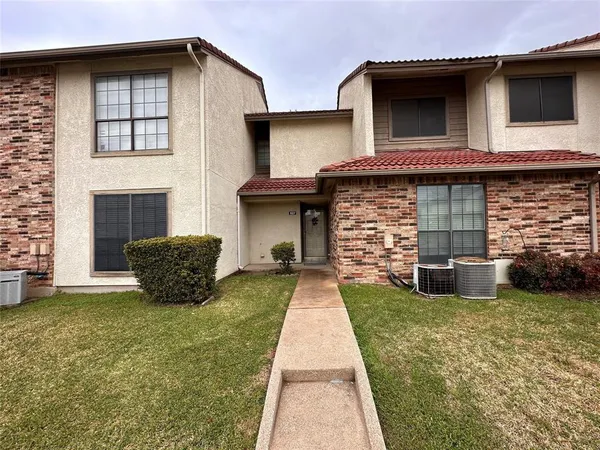 $181,000 | 927 Turtle Cove, Unit 134, Irving, TX 75060