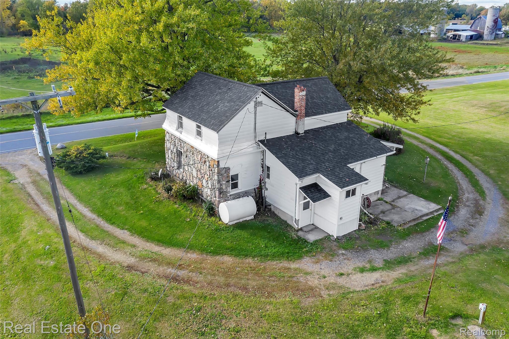 6116 South Morrice Road Perry, MI 48872 - Photo 29 of 33 6116-Morrice-Rd-WindowStill-Real-Estate-Photography-41.jpg