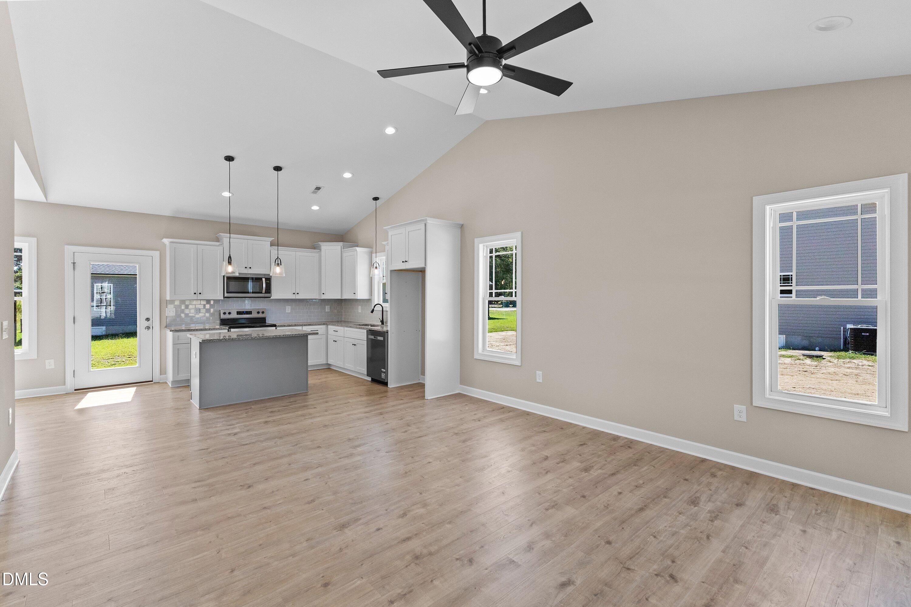 930 Micro Road West Selma, NC 27576 - Photo 6 of 31 06-930 Micro Rd W_9233