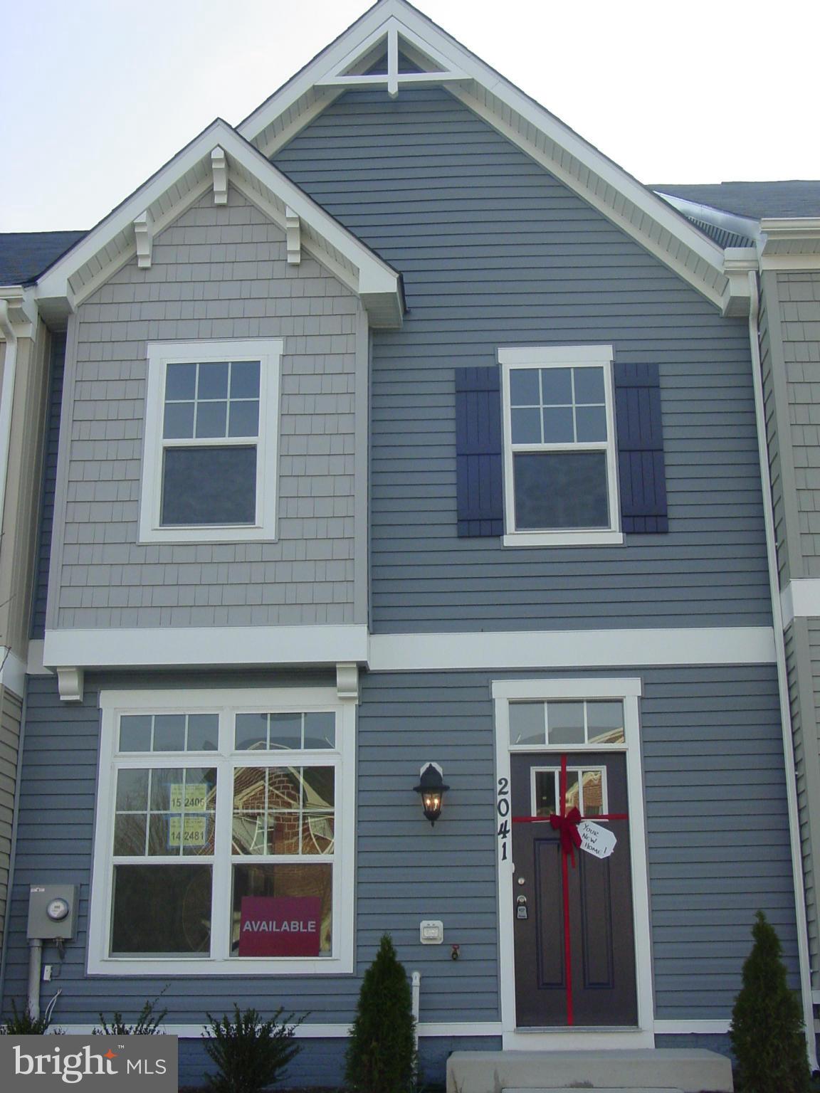2041 Spring Run Circle Frederick, MD 21702 - Photo 1 of 5 Exterior (Front)