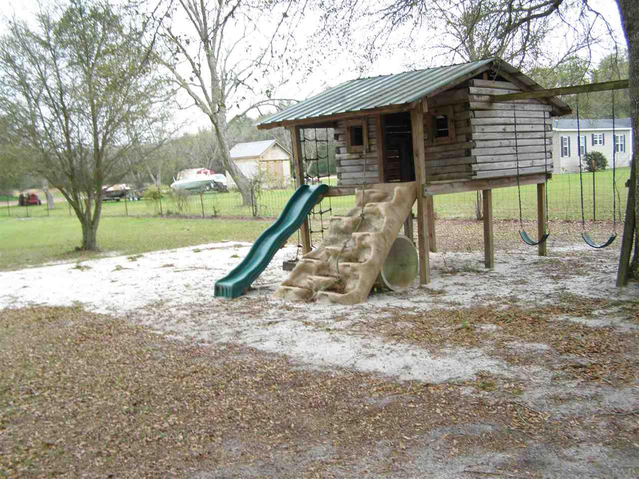 4654 Carl Booker Road Milton, FL 32583 - Photo 3 of 36 Gallery Image 3