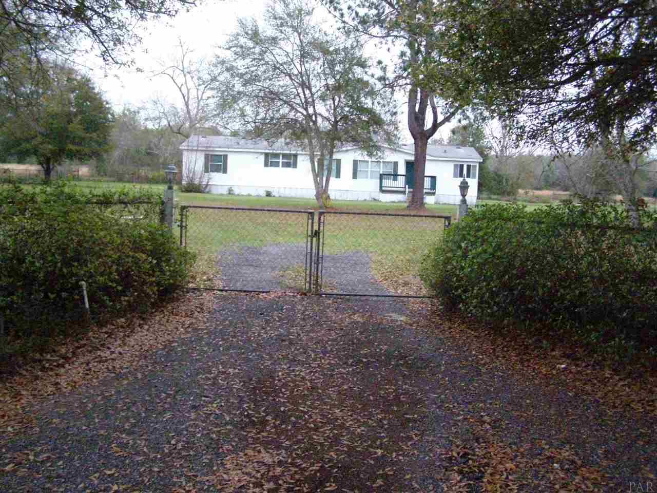 4654 Carl Booker Road Milton, FL 32583 - Photo 33 of 36 Gallery Image 33