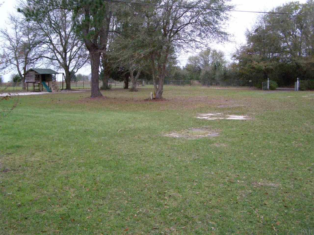 4654 Carl Booker Road Milton, FL 32583 - Photo 36 of 36 Gallery Image 36
