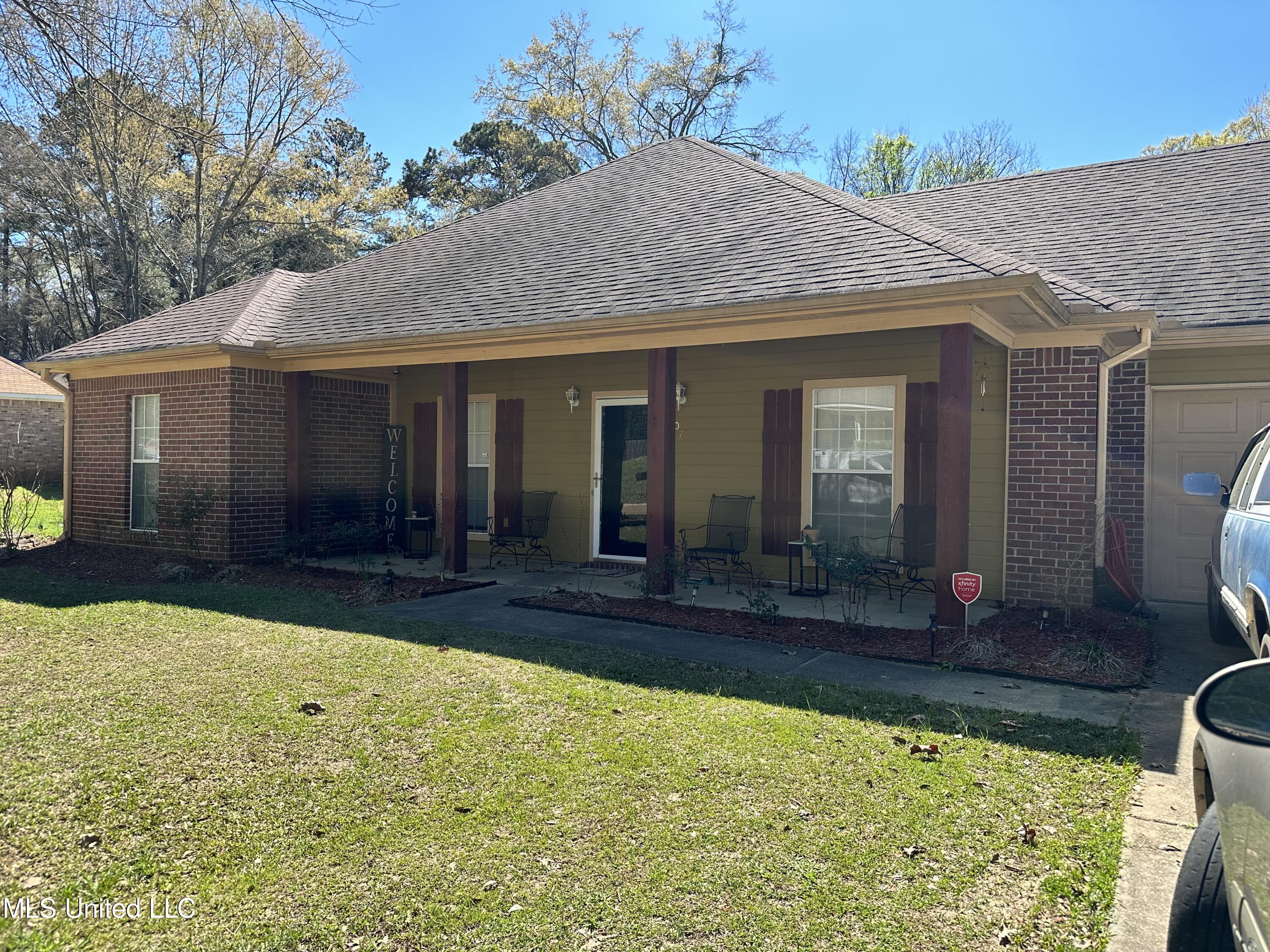 307 Riser Street Jackson, MS 39272 - Photo 3 of 38 91D9294C-9C16-4DD1-B91A-35765265A93E