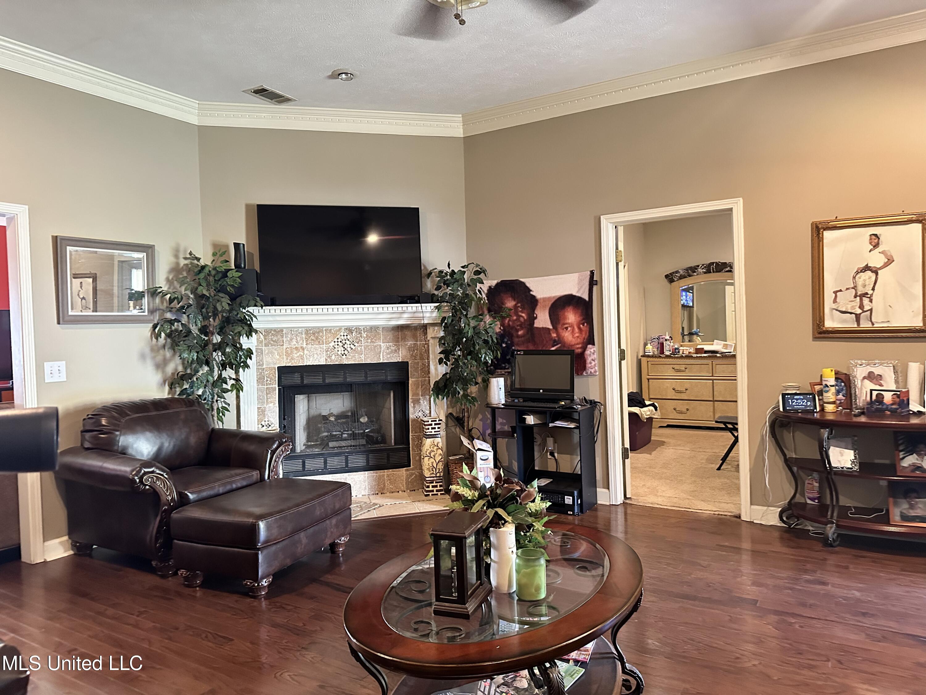 307 Riser Street Jackson, MS 39272 - Photo 8 of 38 AA0021C7-9E3E-4577-AE8C-C1801A3A98FF