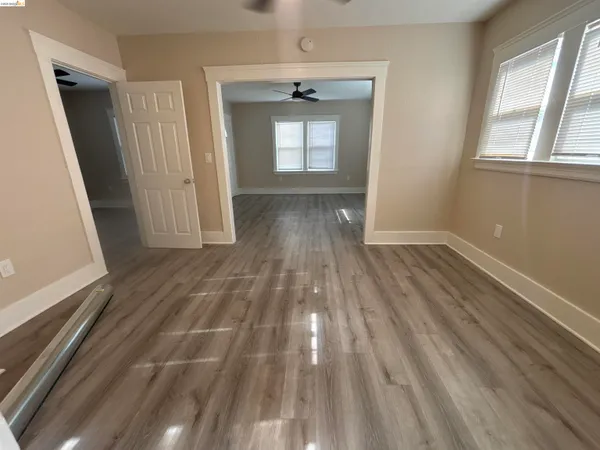 $2,590 | 706 East 12th Street, Pittsburg, CA 94565