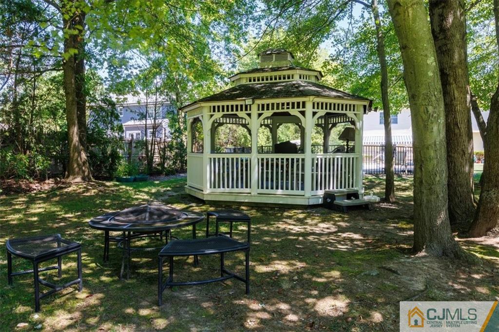 81 Spring Hill Road Old Bridge, NJ 07747 - Photo 40 of 40 a view of a bench in the patio