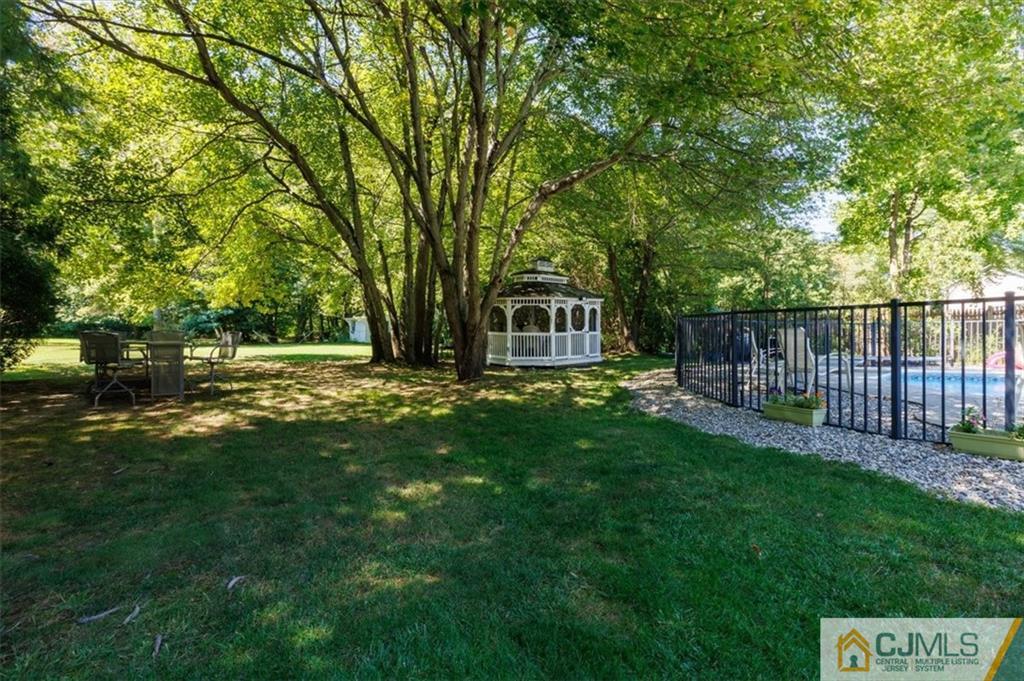 81 Spring Hill Road Old Bridge, NJ 07747 - Photo 7 of 40