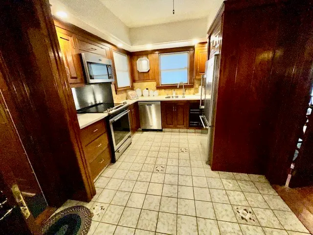 $2,450 | 12 Buckthorne Avenue, East Providence, RI 02915