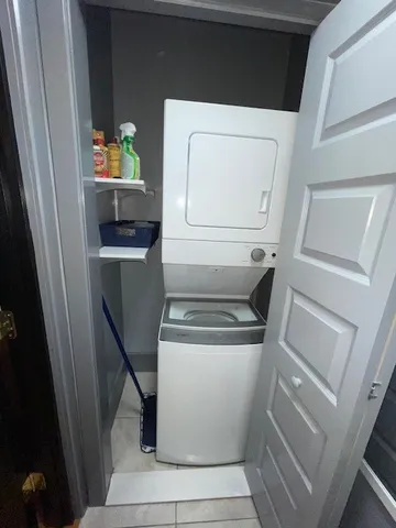 $2,450 | 12 Buckthorne Avenue, East Providence, RI 02915