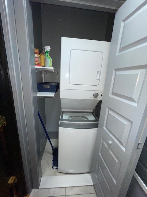 12 Buckthorne Avenue East Providence, RI 02915 - Photo 22 of 23