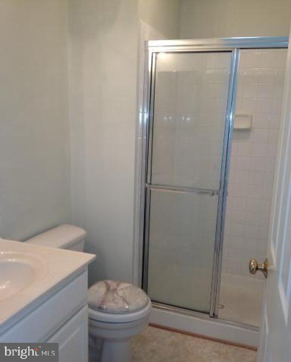 4815 Harcourt Road, Unit 13 Upper Marlboro, MD 20772 - Photo 11 of 18 Bedroom 3 Full bath