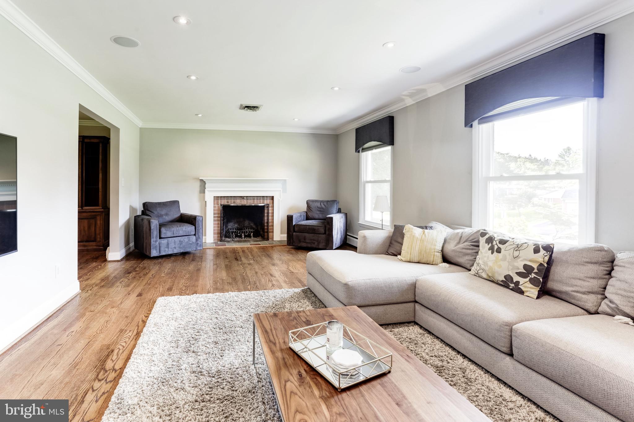 3941 Hawthorne Road Ellicott City, MD 21042 - Photo 5 of 37 Living Room | Hardwood Floors | Fireplace