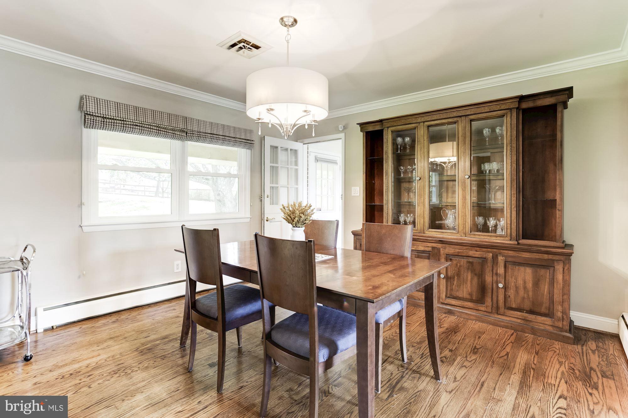 3941 Hawthorne Road Ellicott City, MD 21042 - Photo 8 of 37 Dining Room | Hardwood Floors