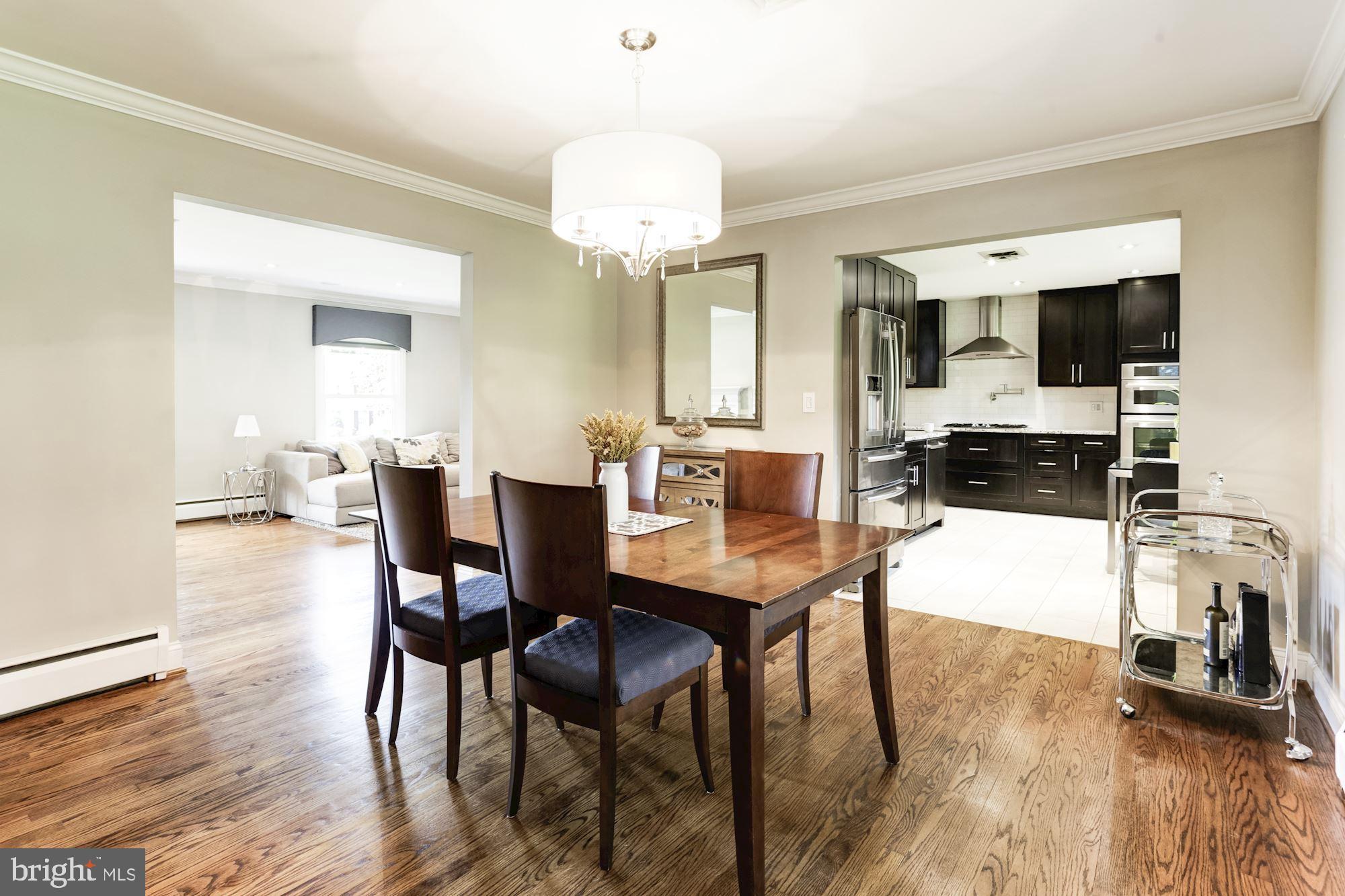 3941 Hawthorne Road Ellicott City, MD 21042 - Photo 9 of 37 Dining Room | Hardwood Floors