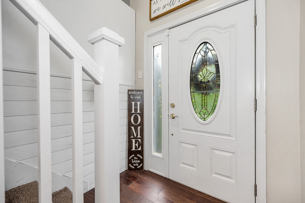 28 Hardy Road Londonderry, NH 03053 - Photo 2 of 41 Gallery Image 2