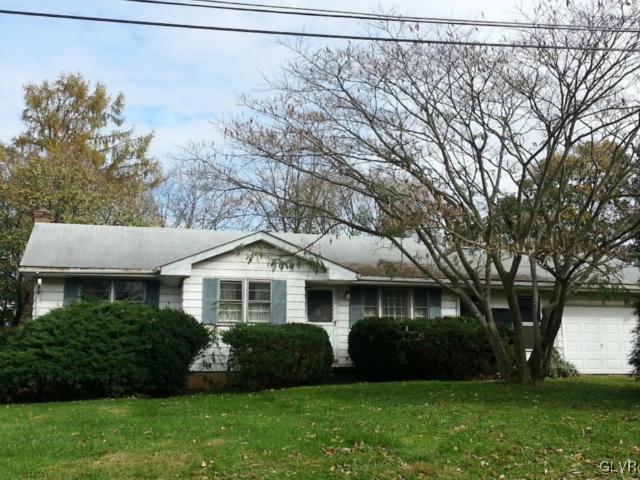 1689 Pleasant View Road Bethlehem, PA 18015 - Photo 1 of 10 Gallery Image 1