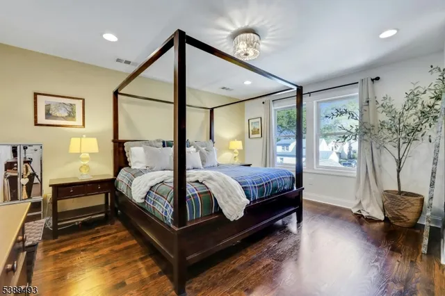 $795,000 | 35 Franklin Avenue, Hasbrouck Heights, NJ 07604