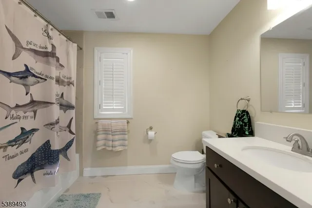 $795,000 | 35 Franklin Avenue, Hasbrouck Heights, NJ 07604