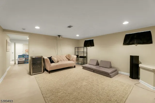 $795,000 | 35 Franklin Avenue, Hasbrouck Heights, NJ 07604