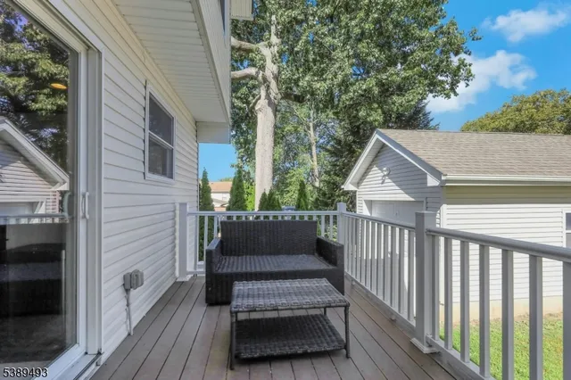 $795,000 | 35 Franklin Avenue, Hasbrouck Heights, NJ 07604