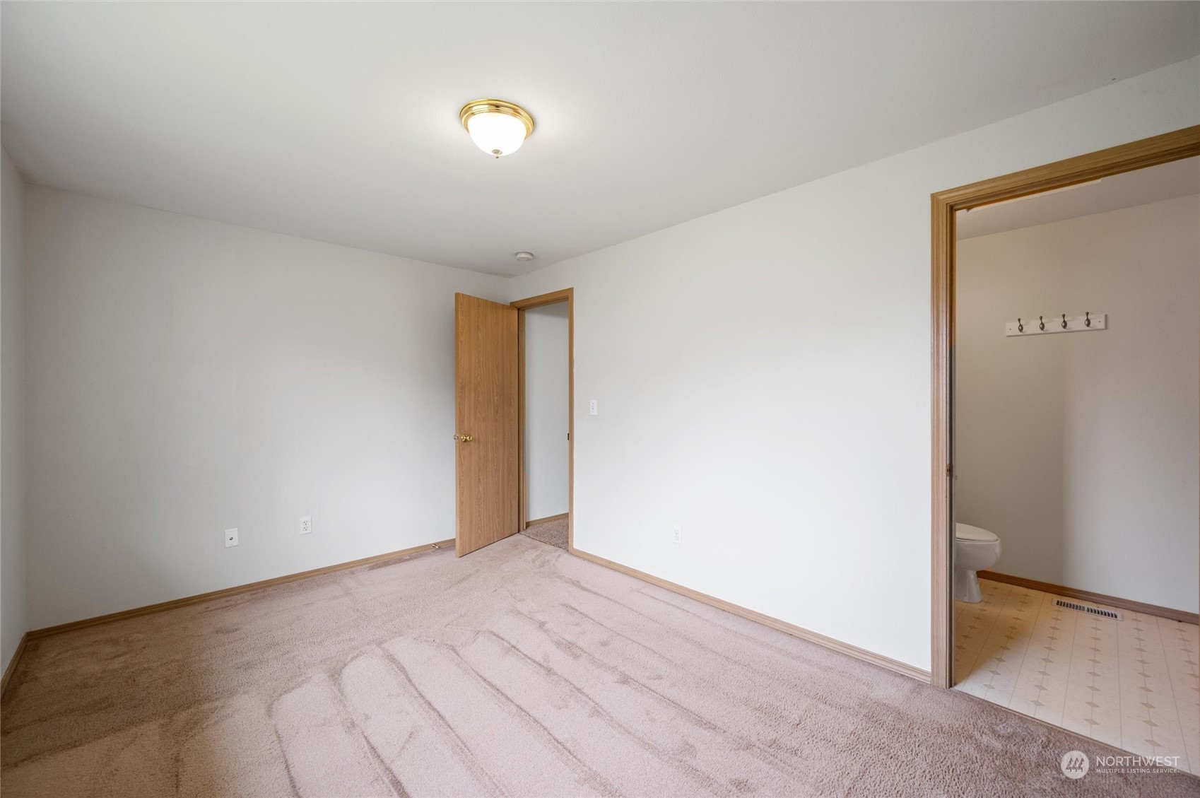 422 Spring Lane Sedro-Woolley, WA 98284 - Photo 12 of 25 a view of an empty room