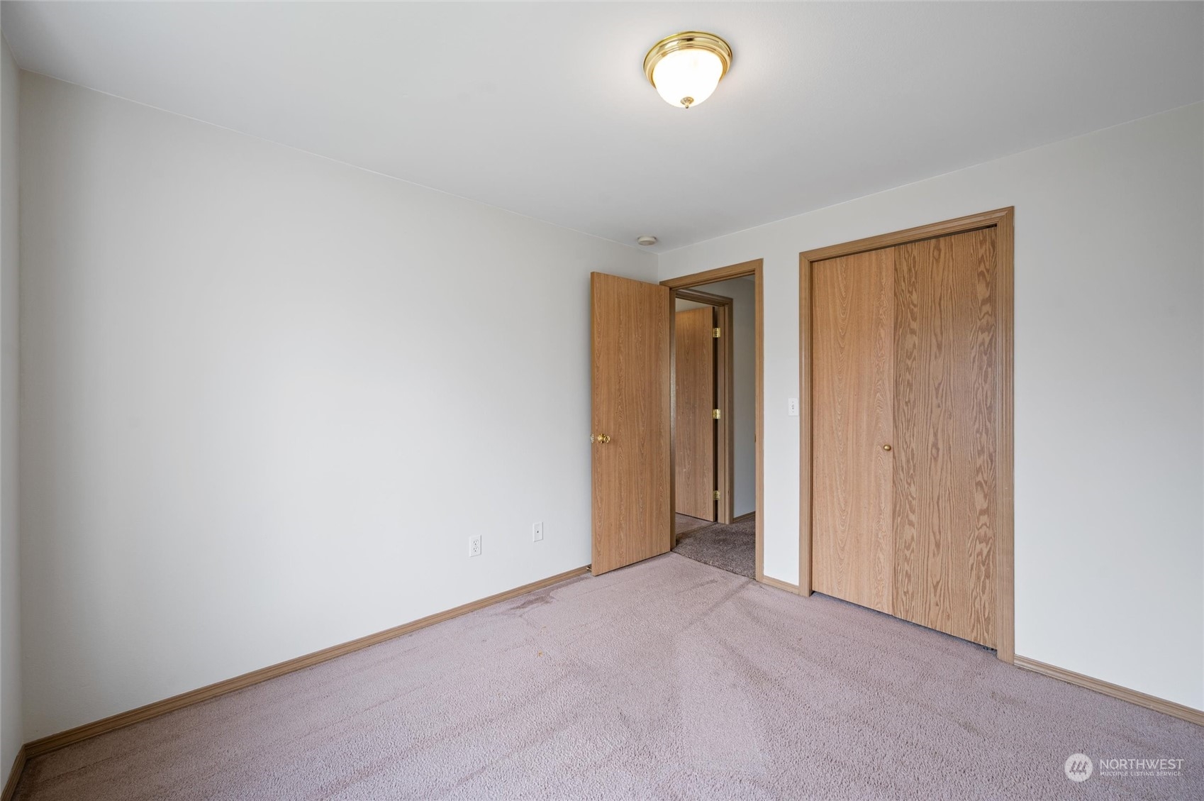 422 Spring Lane Sedro-Woolley, WA 98284 - Photo 17 of 25 a view of an empty room
