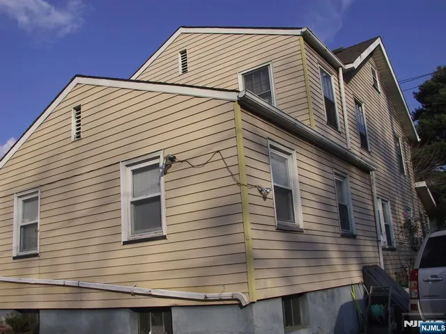 $1,650 | 204 Spruce Street, Unit 2, Bloomfield, NJ 07003