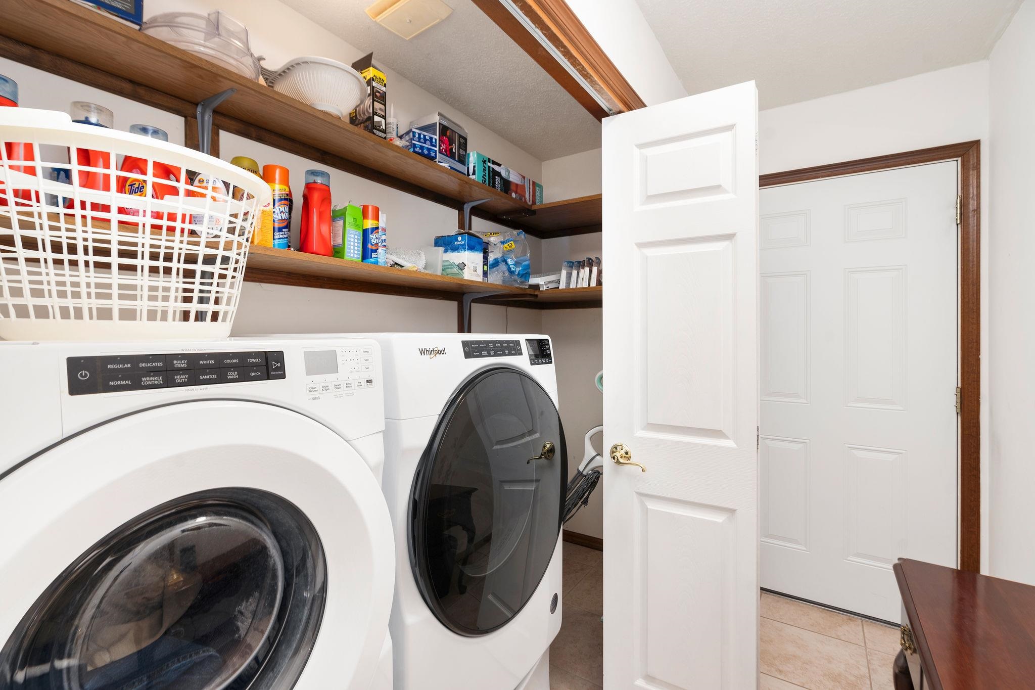 298 George Home Road Waynesboro, VA 22980 - Photo 31 of 59 a utility room with dryer and washer
