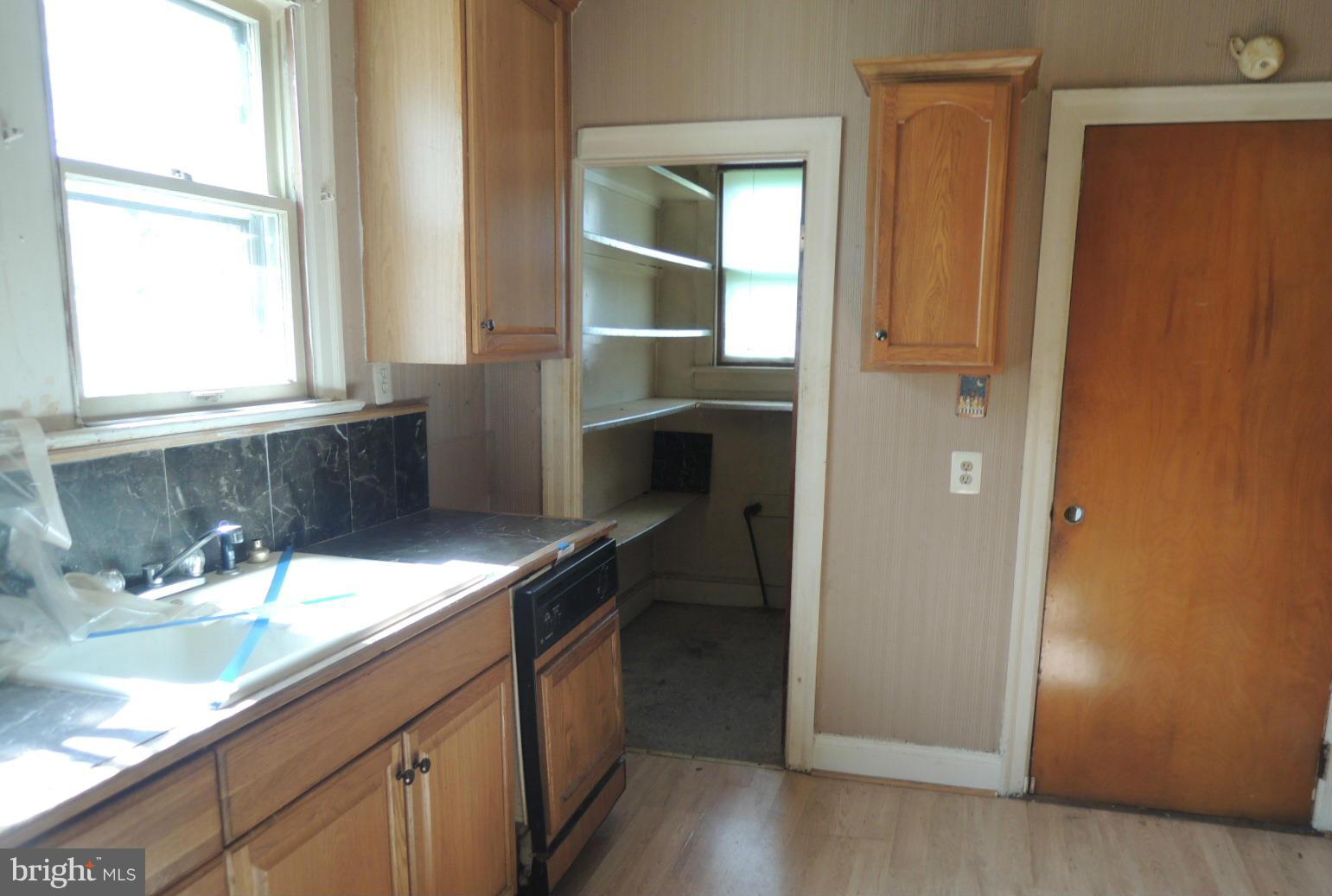 121 East 2nd Avenue Ranson, WV 25438 - Photo 11 of 20 Kitchen