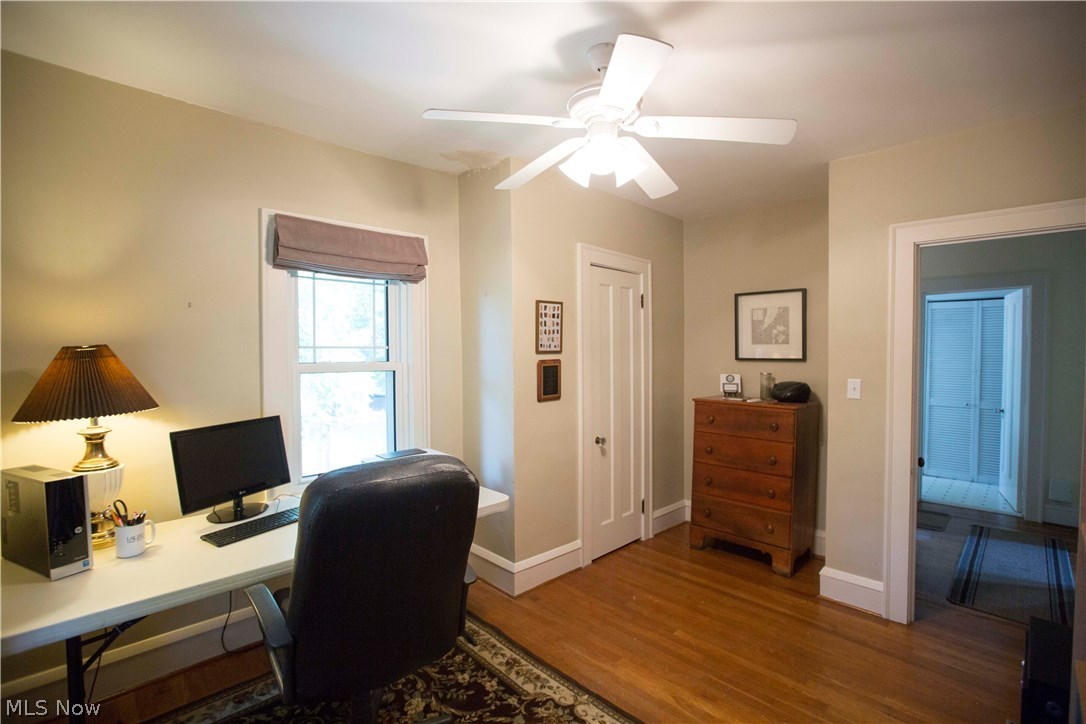 3045 Corydon Road Cleveland, OH 44118 - Photo 19 of 34