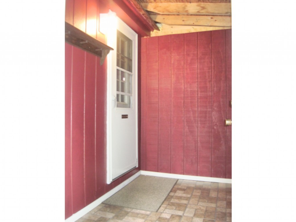871 Old Westport Road Winchester, NH 03470 - Photo 2 of 27 Gallery Image 2